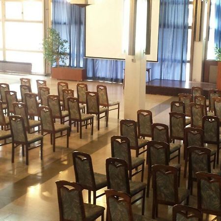 ספליט Hotel Zagreb מראה חיצוני תמונה