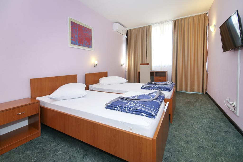 ספליט Hotel Zagreb מראה חיצוני תמונה