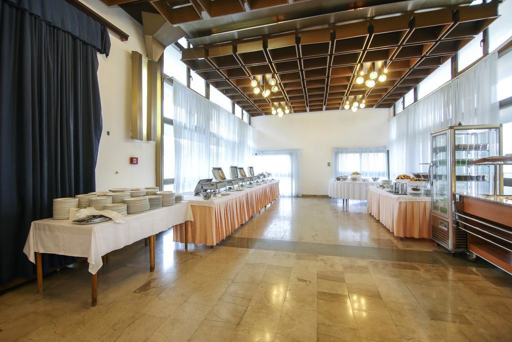 ספליט Hotel Zagreb מראה חיצוני תמונה