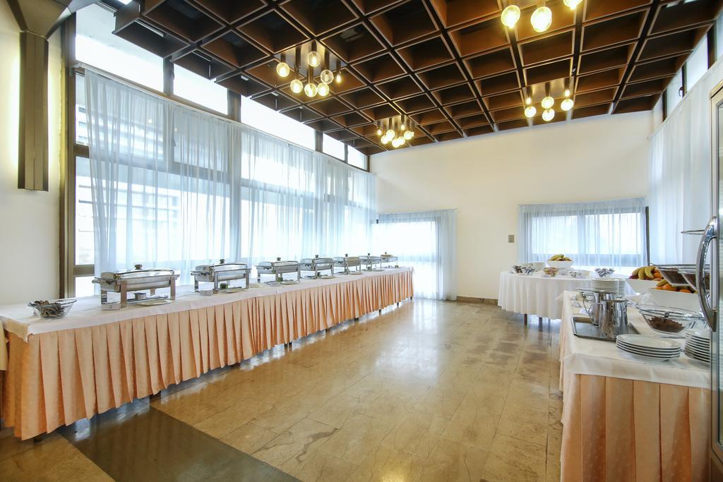 ספליט Hotel Zagreb מראה חיצוני תמונה