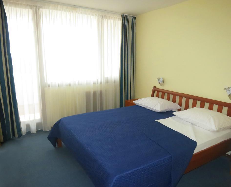 ספליט Hotel Zagreb מראה חיצוני תמונה