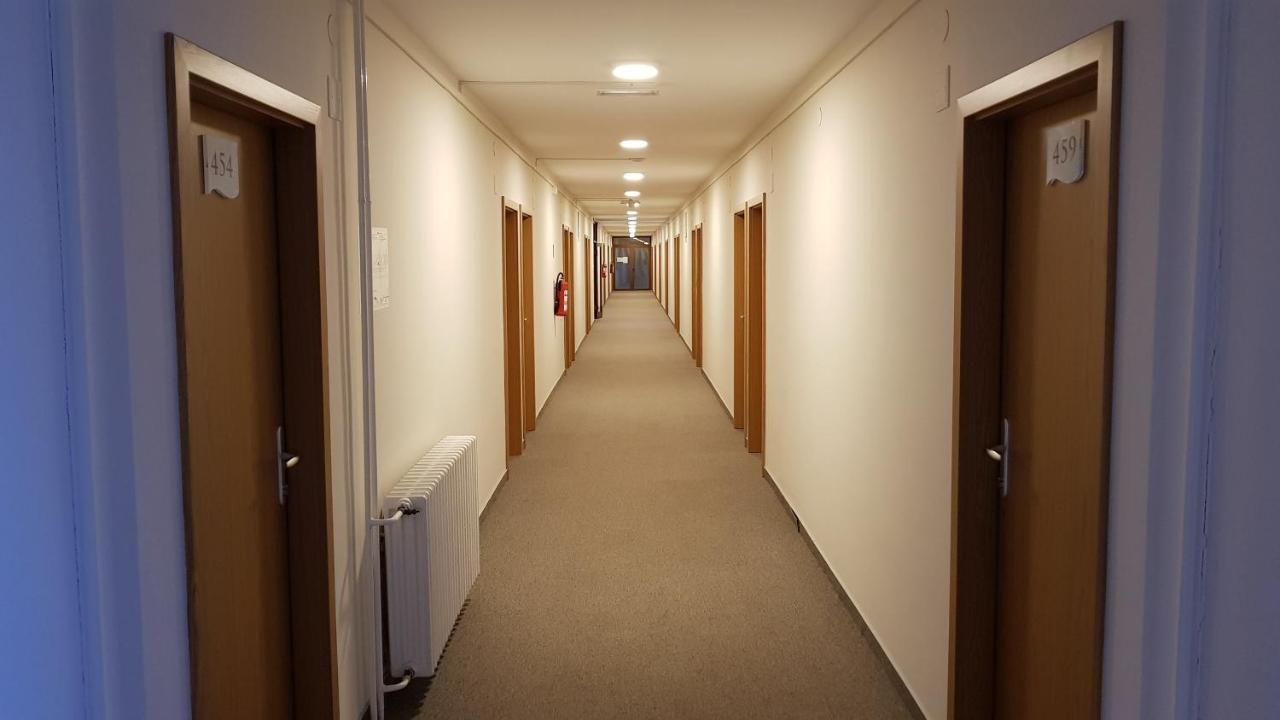 ספליט Hotel Zagreb מראה חיצוני תמונה